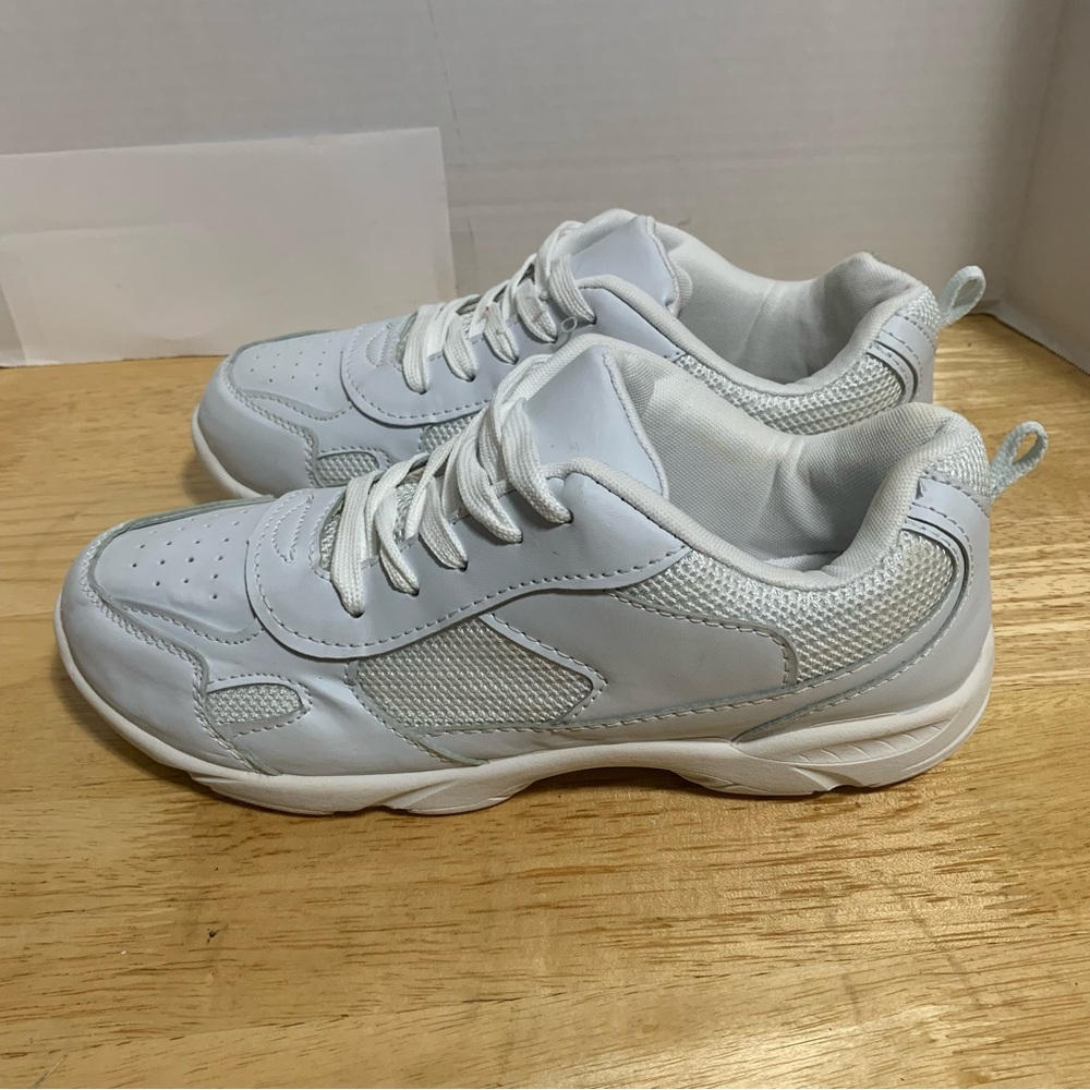 Toms Shoes Womens 10.5 Mens 9‎ Walking Sneakers White Leather Round Toe Athletic